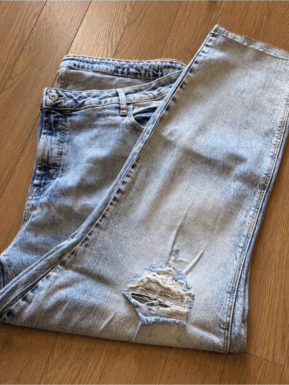 Old Navy Distressed Jeans
